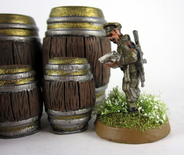 https://mustcontainminis.com/wp-content/uploads/2016/12/Miniature_Barrels_and_Keg020.jpg