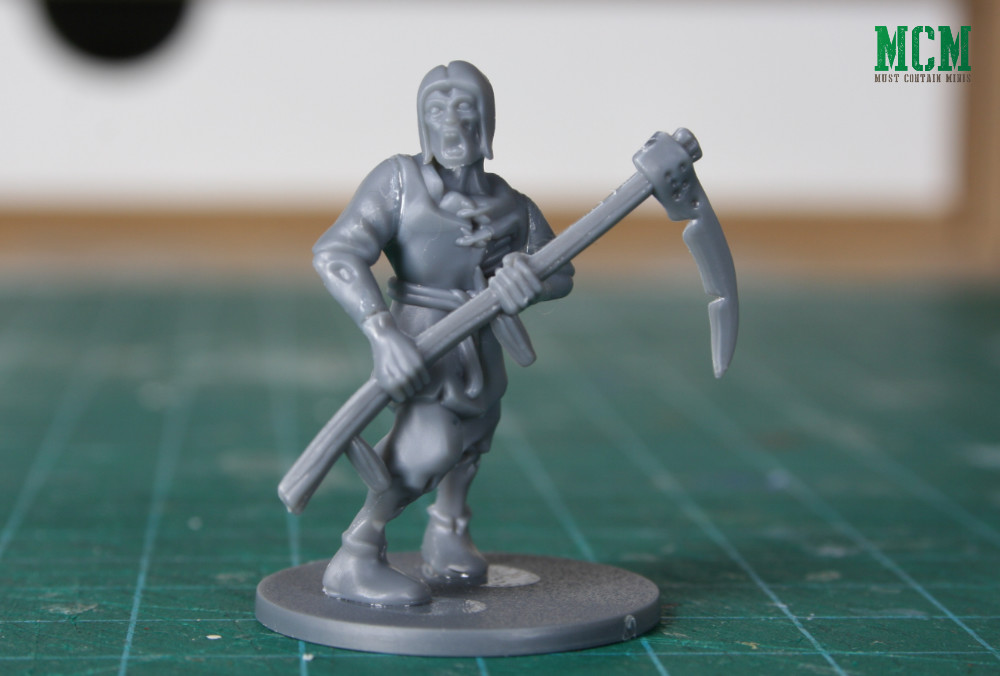 28mm Zombie with a Scythe 