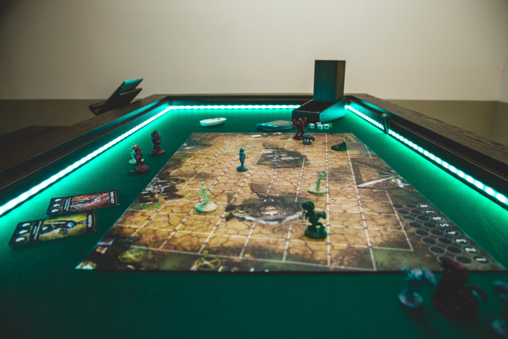 The Rathskeller Councilor table. This would make a beautiful miniature wargaming table. 