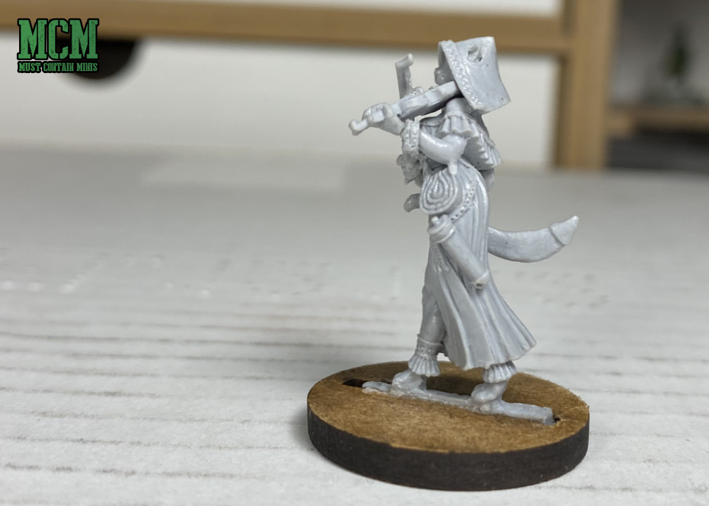 Kathja side profile miniature - Female Feline Miniature for RPG games - Dungeons and Dragons. 