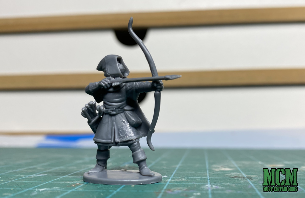An Plastic Elf Archer in 28mm