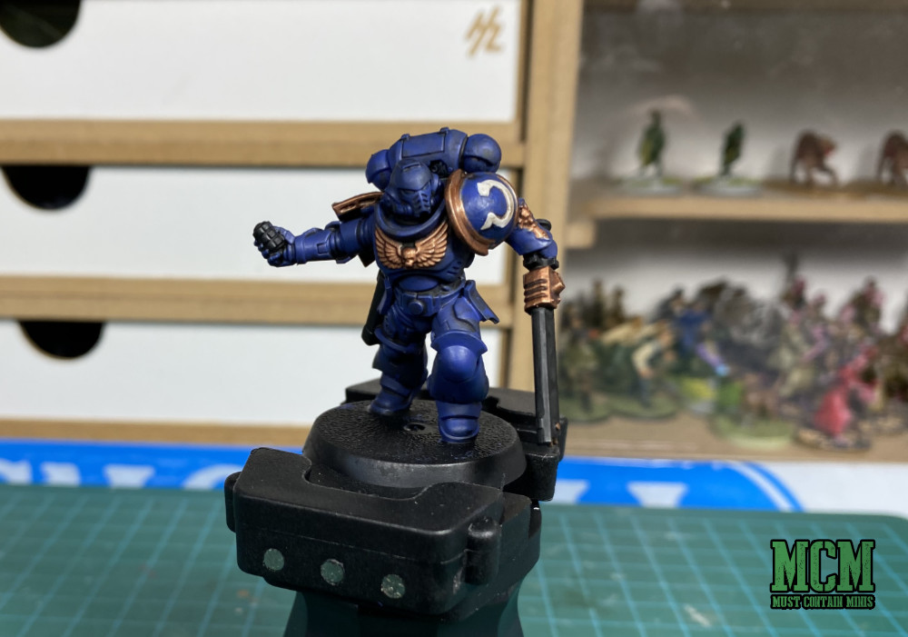How to Paint Space Marine Miniatures for Beginners 

Painted Ultra Marines in Recommended GW Colours
