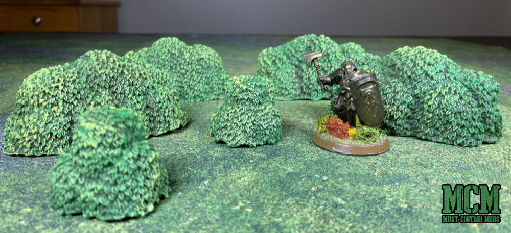 Age of Sigmar Miniature there for scale purposes in this Monster Scenery: Bushes - Review