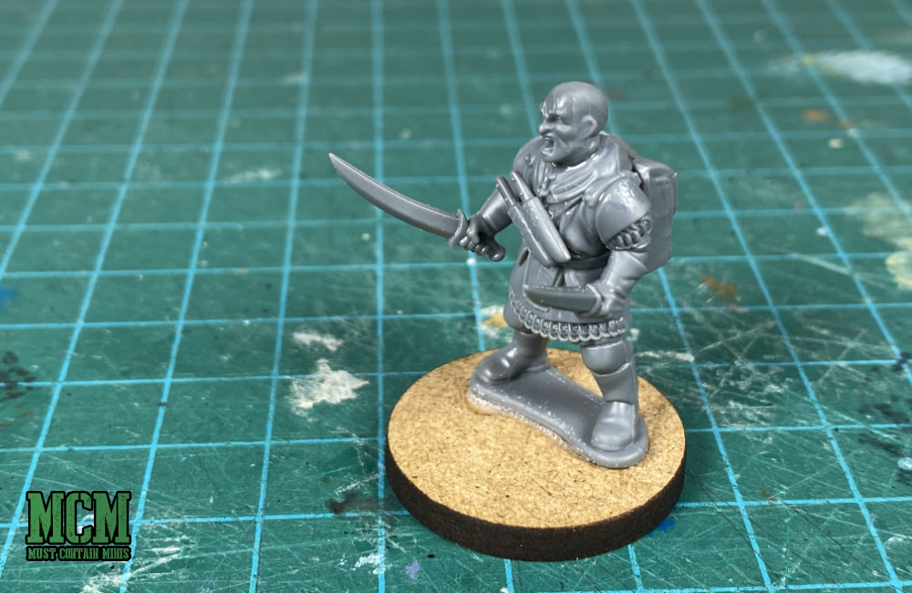 A 28mm Treasure Hunter - Frostgrave Knights Review