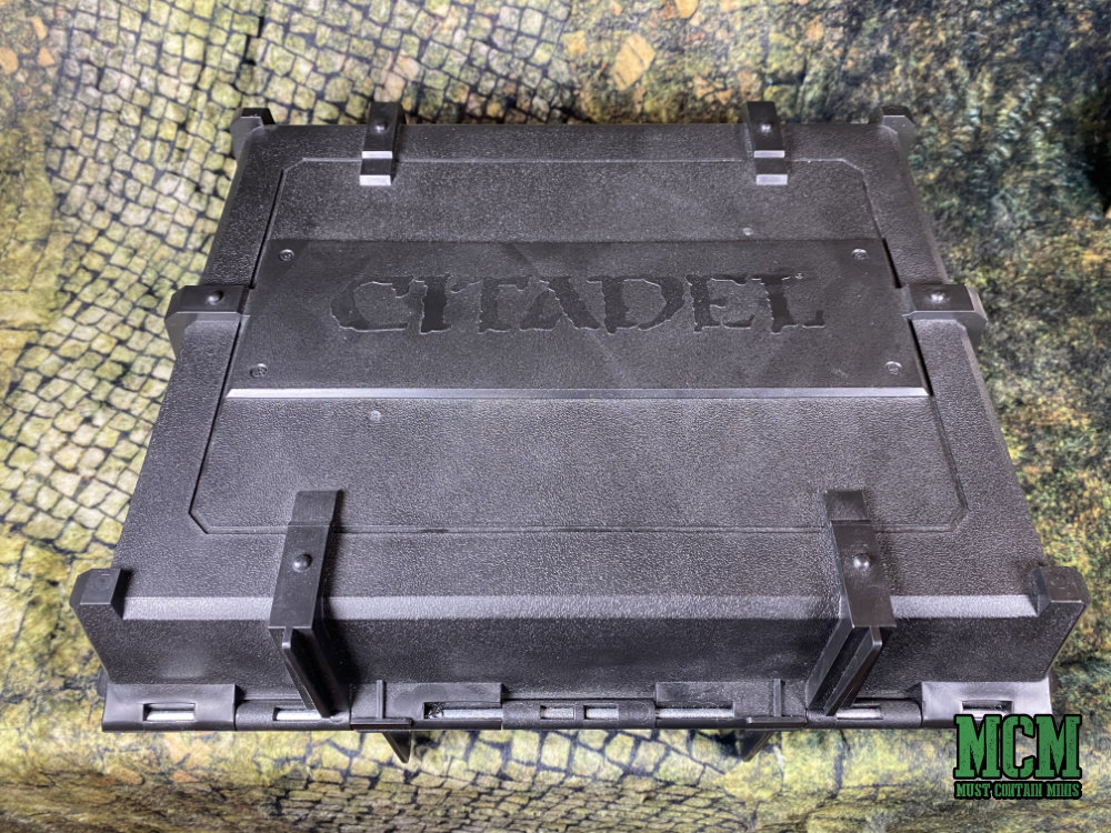 Citadel Skirmish Figure Case Review - Skirmish Miniatures Carrying Case by Games Workshop