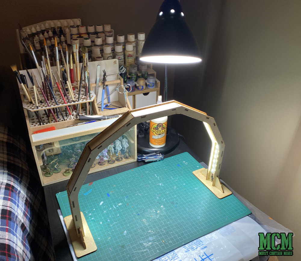 Light for miniature deals painting