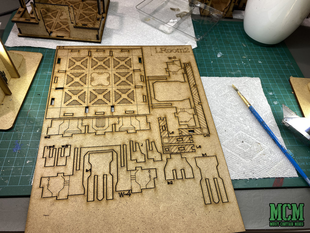 An HDF sprue of sci-fi terrain