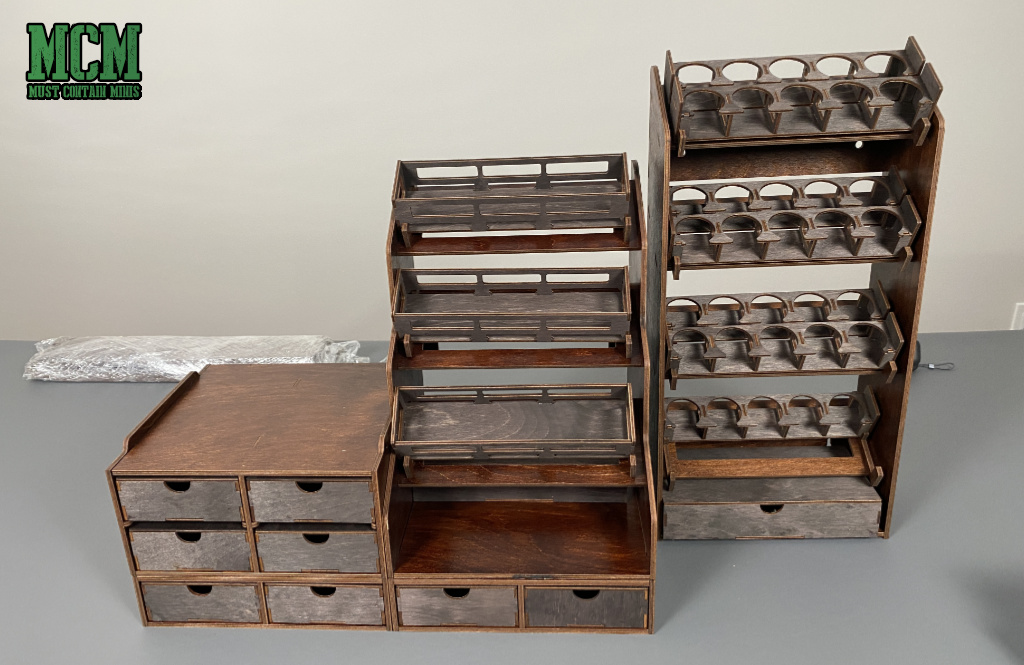 Frontier Wargaming's Portable Paint Stations & Model Cases – OnTableTop –  Home of Beasts of War