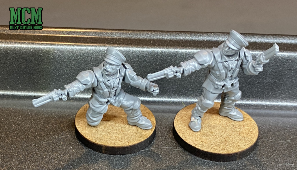 The Leaders of the army. I really like how these two British Bulldog miniatures turned out!