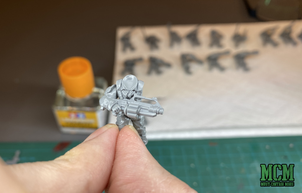 Building the Bulldogs miniatures