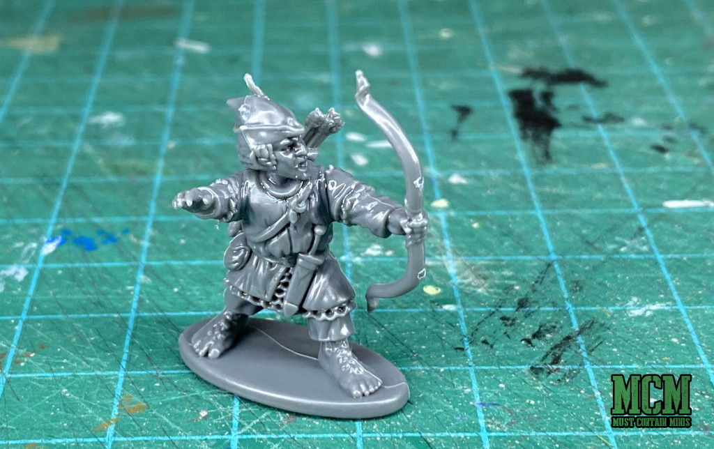 A small sized robin hood type mini