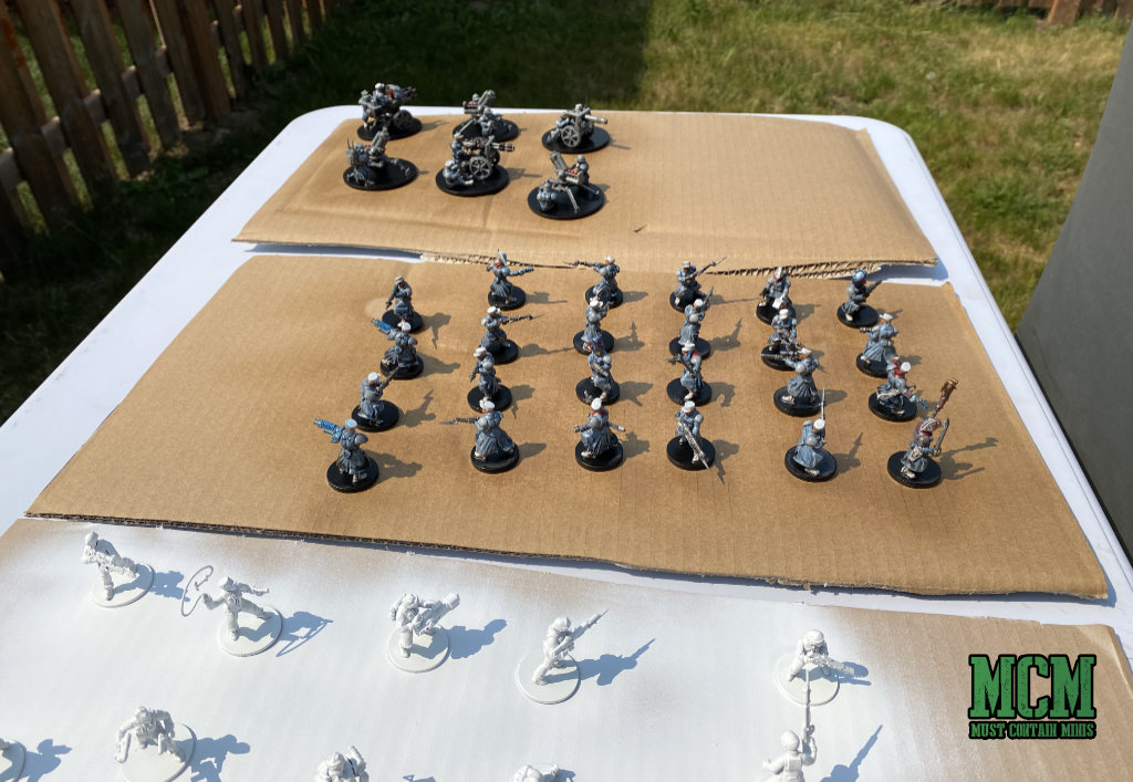letting varnished miniatures dry in the sun - The Army Painter 
