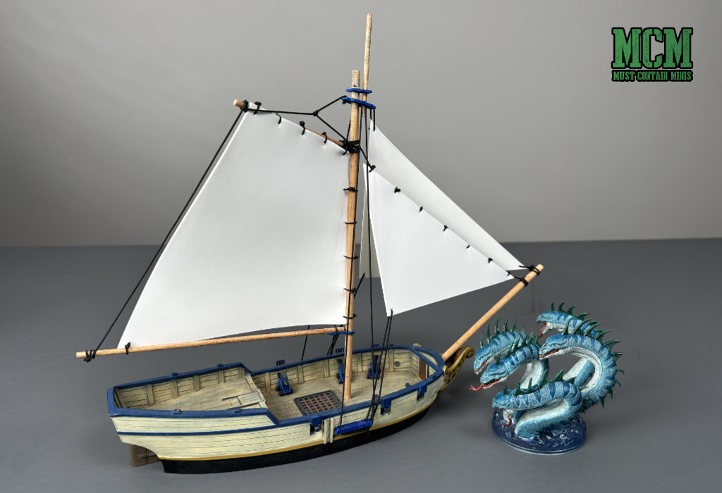 Scale comparison of Hydra to Blood & Plunder Sloop 