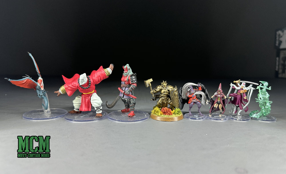 Scale Comparison - Pathfinder Battles Miniatures by WizKids minis vs Age of Sigmar Warhammer miniatures by Games Workshop