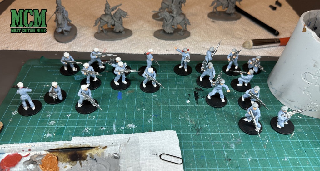 How to paint miniatures quickly - step two - Base Colours